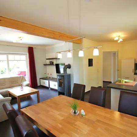 Is A Modern Retreat בית נופש *